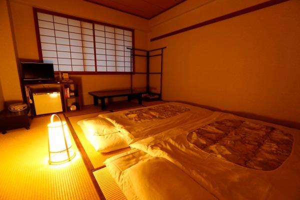 Hanazono Kaikan Киото Екстериор снимка
